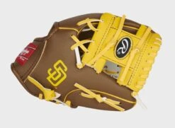 Rawlings San Diego Padres 10-Inch Team Logo Glove