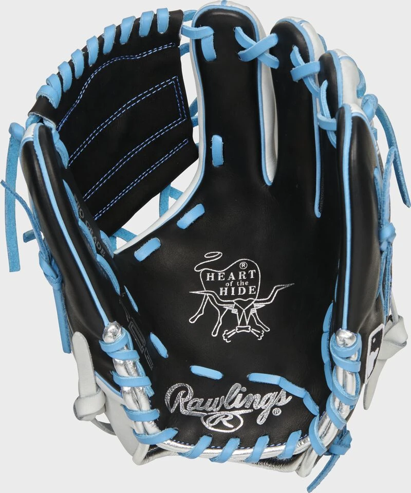 Rawlings 2022 Heart Of The Hide R2G 1-Piece Solid Web Glove 3 Rawlings 2022 Heart Of The Hide R2G 1-Piece Solid Web Glove - Image 3