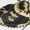 Rawlings 2021 Heart Of The Hide 34-Inch Catcher's Mitt, Yadier Molina Pattern