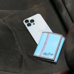 Rawlings "Pop" Baseball Stitch Tri-Fold Leather Wallet 14 Rawlings "Pop" Baseball Stitch Tri-Fold Leather Wallet -Rawlings Shop RW80008 103